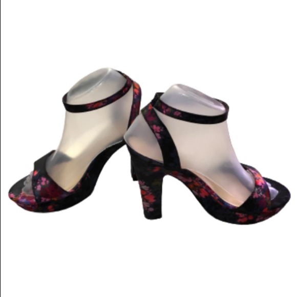 N by Nicole Miller Lindy Ankle Heel Size 7.5 - Picture 8 of 14